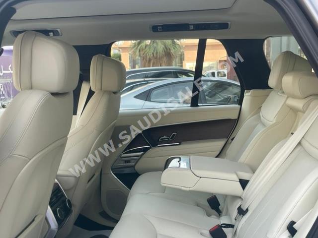 2023 لاند روفر رينج روفر فوج اس اي