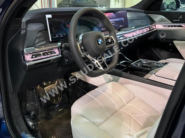 2023 بي ام دبليو الفئة السابعة 760 إل أي