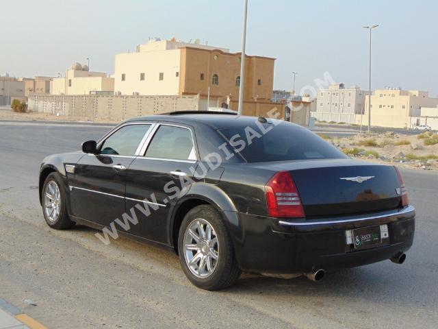 2006 كرايسلر 300 هيمى