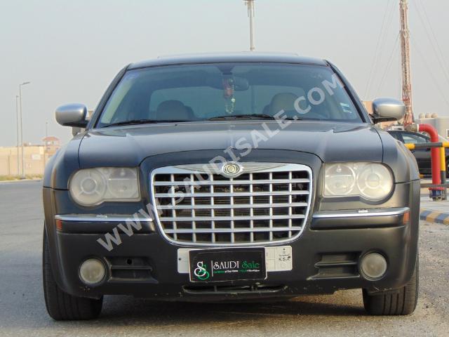 2006 كرايسلر 300 هيمى