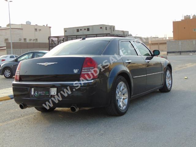 2006 كرايسلر 300 هيمى