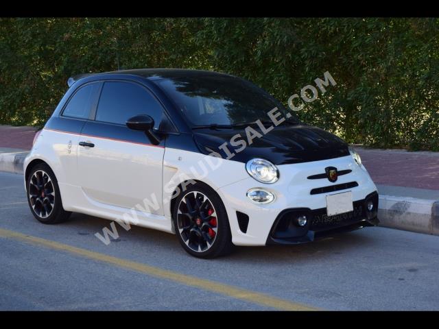 2020 فيات ابارث 595 كومبيتزيون