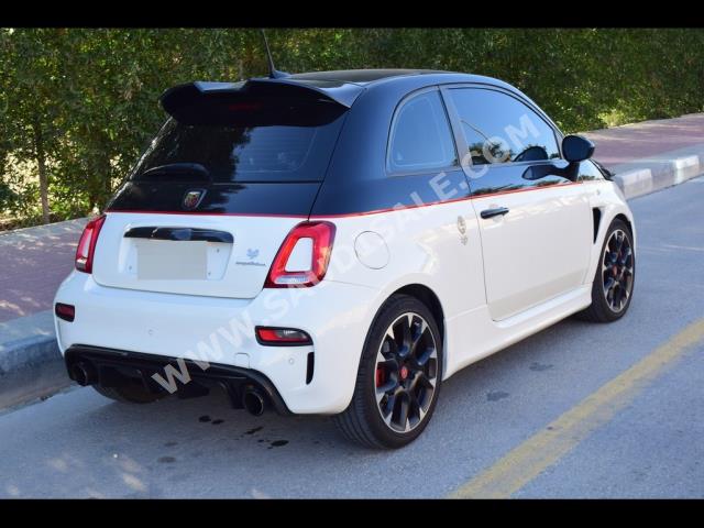 2020 فيات ابارث 595 كومبيتزيون