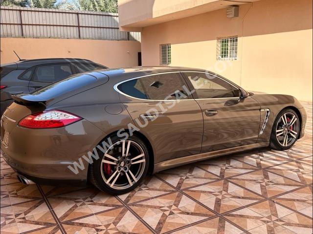 2010 بورش بانميرا توربو