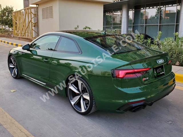 2018 اودي ار اس 5