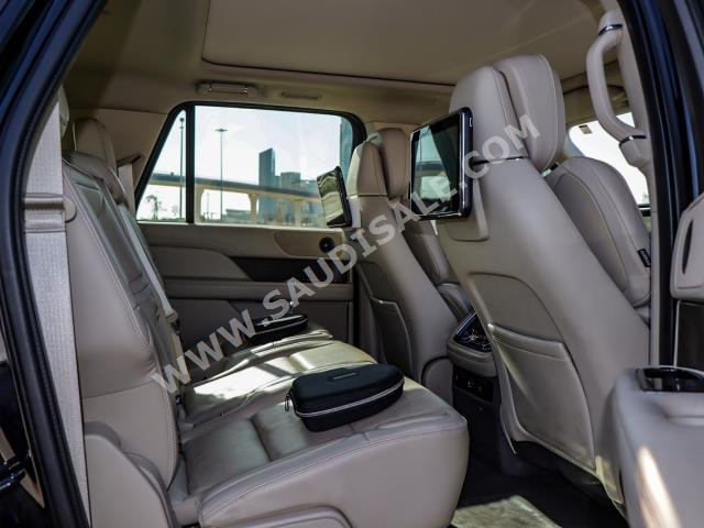 2019 لنكولن نافيكيتر