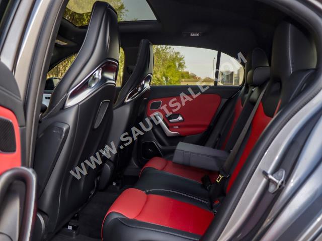 2022 مرسيدس - بنز أي 45إس أي إم جي