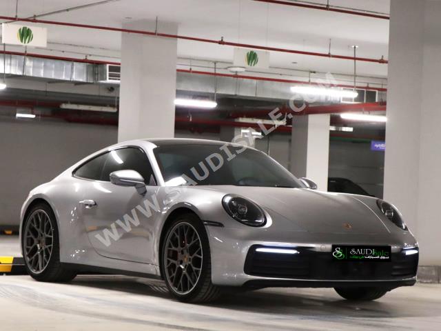 2023 بورش 911 كاريرا 4 اس