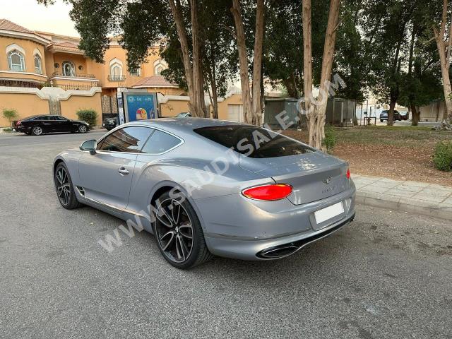 2019 بنتلي كونتيننتل جي تي