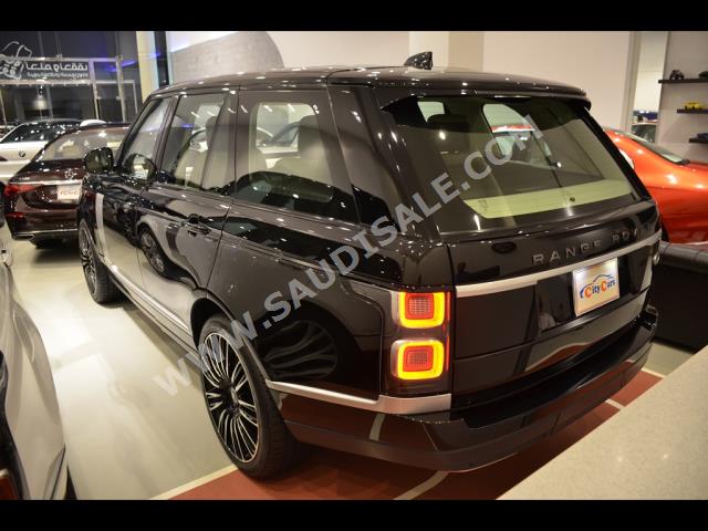 2021 لاند روفر رينج روفر فوج ان اي