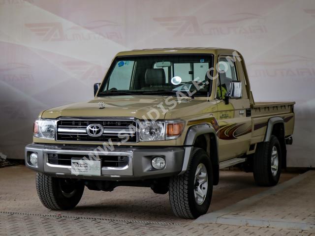 2015 تويوتا لاند كروزر شاص