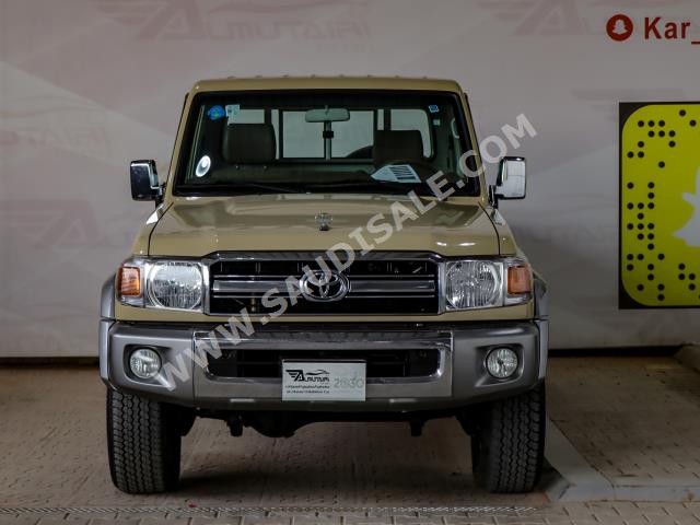 2015 تويوتا لاند كروزر شاص