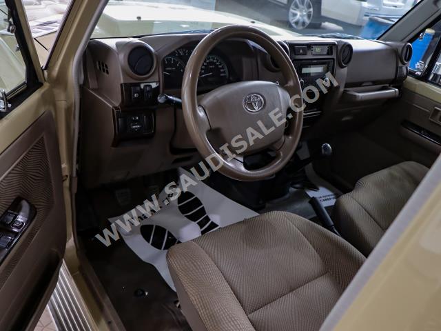 2015 تويوتا لاند كروزر شاص