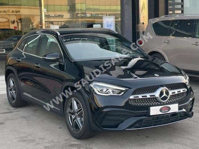 2023 مرسيدس - بنز جي إل أي 200