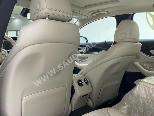 2022 مرسيدس - بنز سي إل إس 350