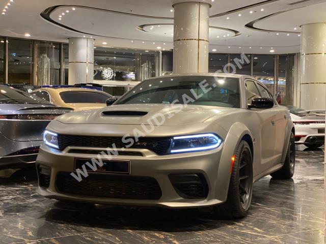 2023 دودج تشارجر اس ار تي هيلكات