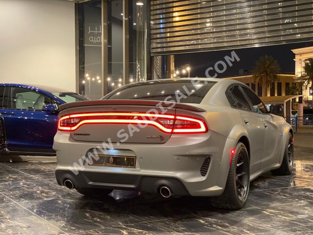 2023 دودج تشارجر اس ار تي هيلكات