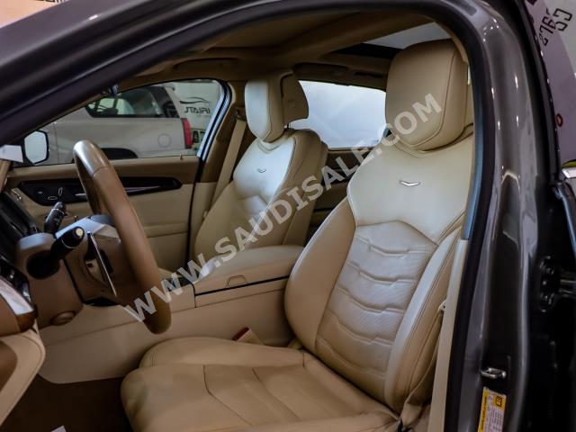 2017 كاديلاك سي تي 6