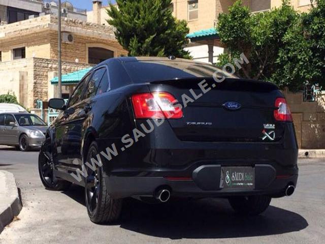 2010 Ford Taurus SHO