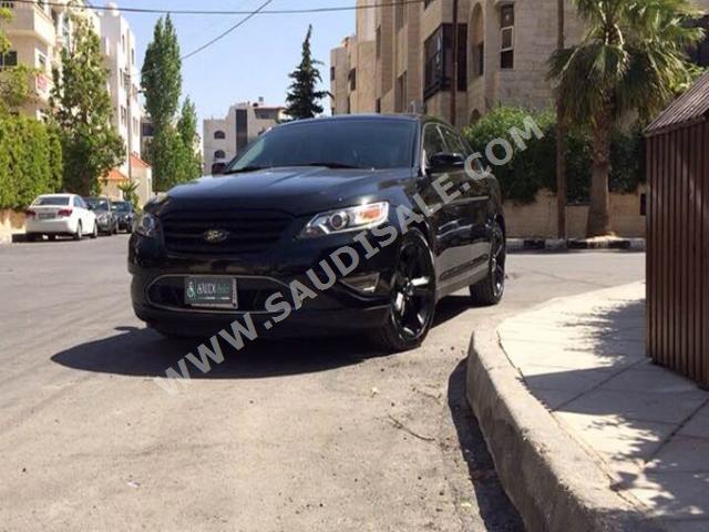 2010 Ford Taurus SHO