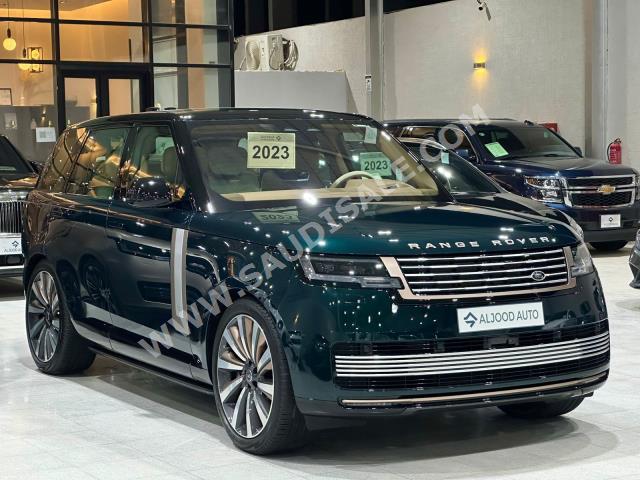 2023 لاند روفر رينج روفر اس في اوتوبيوغرافي