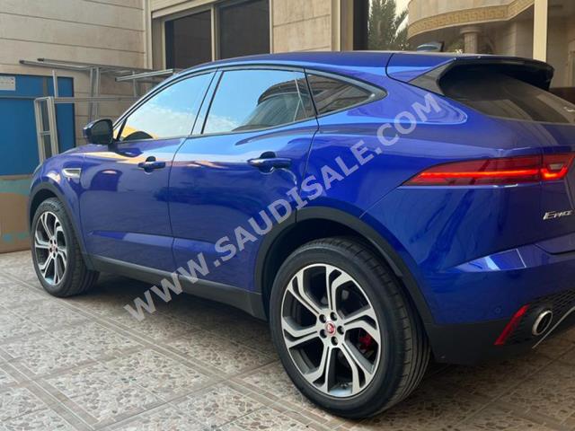 2020 جاكوار اي-بيس