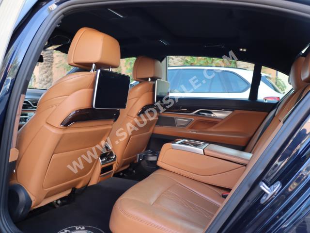 2016 بي ام دبليو الفئة السابعة 740 إل أي