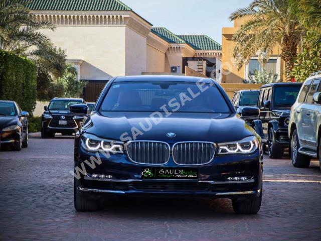 2016 بي ام دبليو الفئة السابعة 740 إل أي