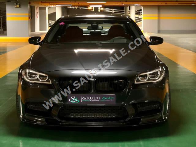 2016 BMW M Series M5