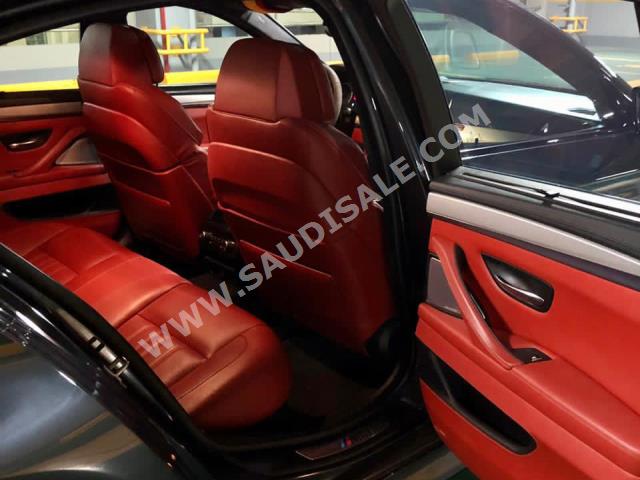2016 BMW M Series M5