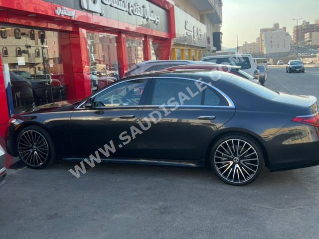 2022 مرسيدس - بنز إس 500