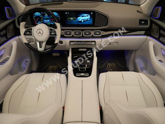 2022 مرسيدس - بنز جي إل إس 600 مايباخ