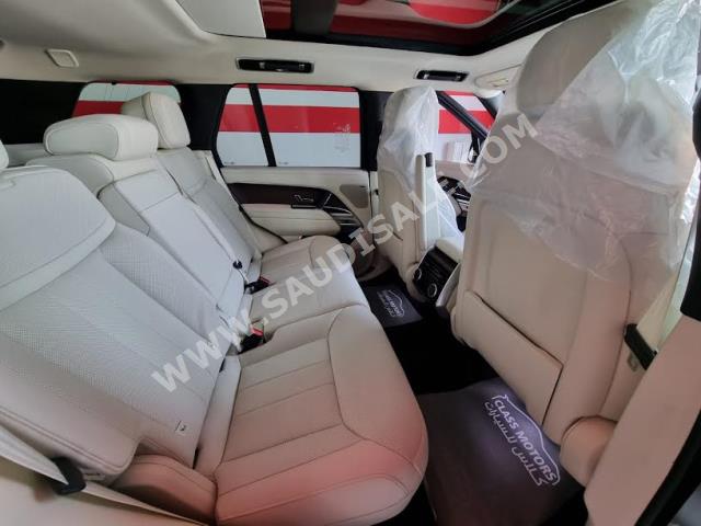 2023 لاند روفر رينج روفر فوج