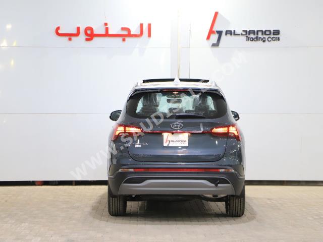 2023 هيونداي سانتا في