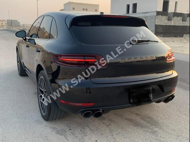 2018 بورش ماكان جي تي اس