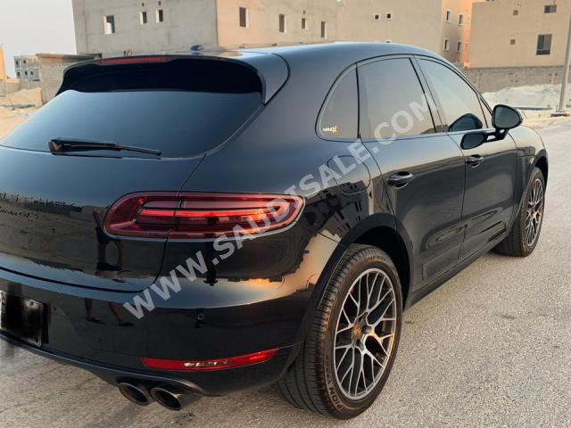 2018 بورش ماكان جي تي اس