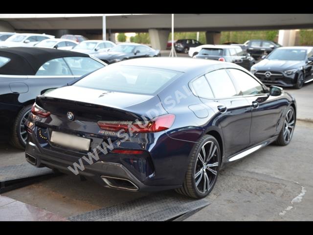 2020 بي ام دبليو الفئة الثامنة إم 850 أي