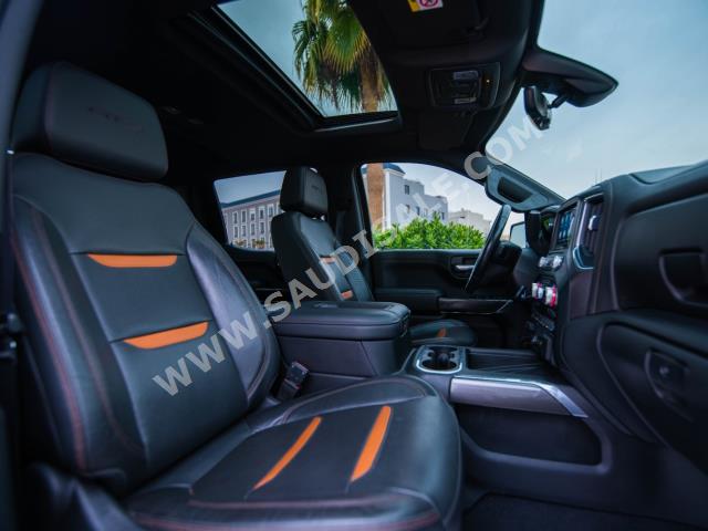 2020 جي ام سي سييرا اي تي 4