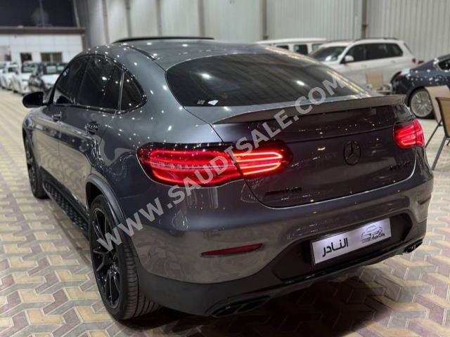 2017 مرسيدس - بنز جي إل إي 43 أي إم جي