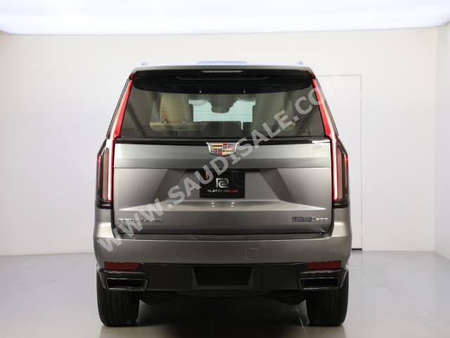 2022 كاديلاك اسكاليد