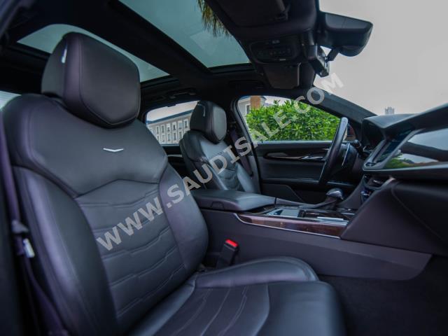 2017 كاديلاك سي تي 6