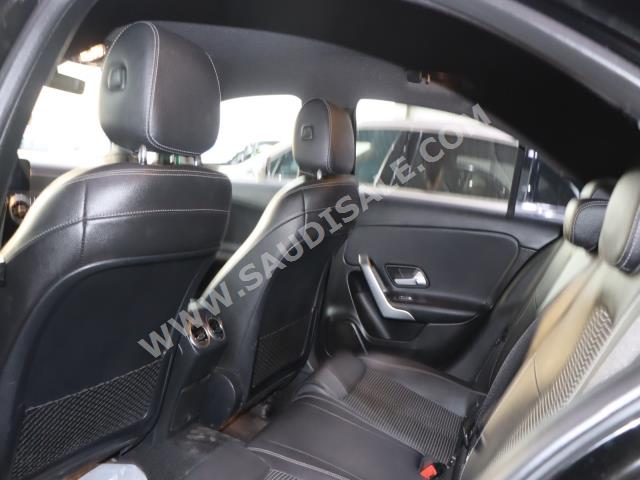 2020 مرسيدس - بنز أي 200