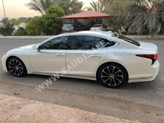 2021 Lexus LS 500