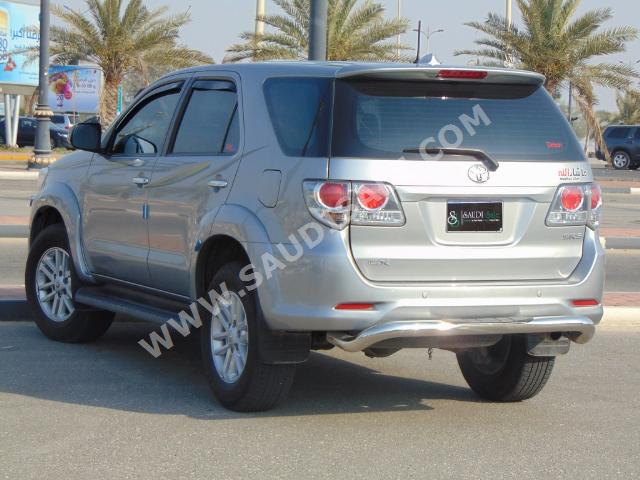 2015 Toyota Fortuner GX