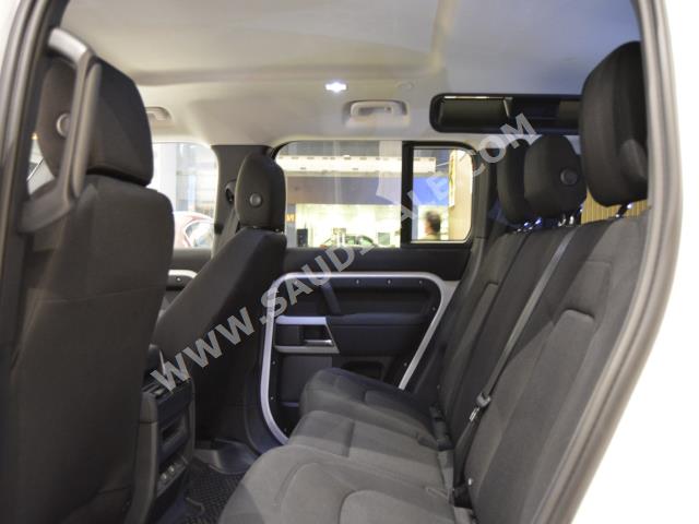 2023 لاند روفر ديفيندر