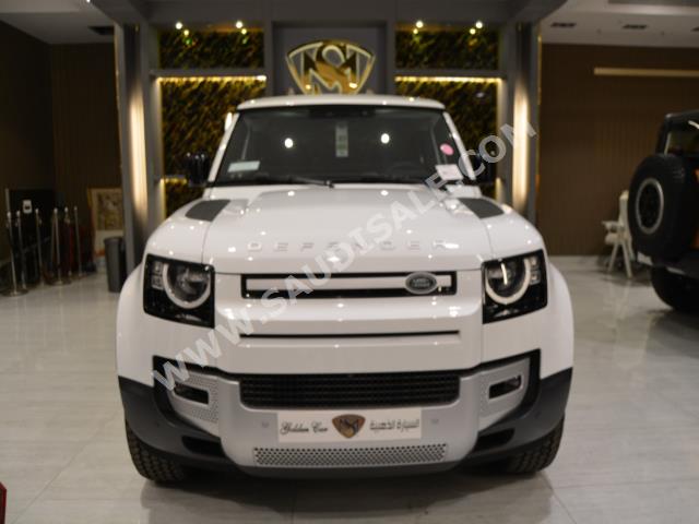 2023 لاند روفر ديفيندر