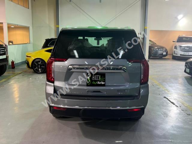 2023 جي ام سي يوكون اس ال تي