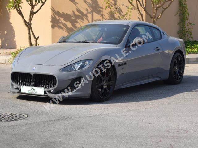 2013 مازيراتي جرانتوريزمو اس