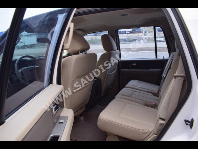 2013 فورد اكسبيديشن اي ال