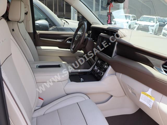 2022 جي ام سي يوكون دينالي